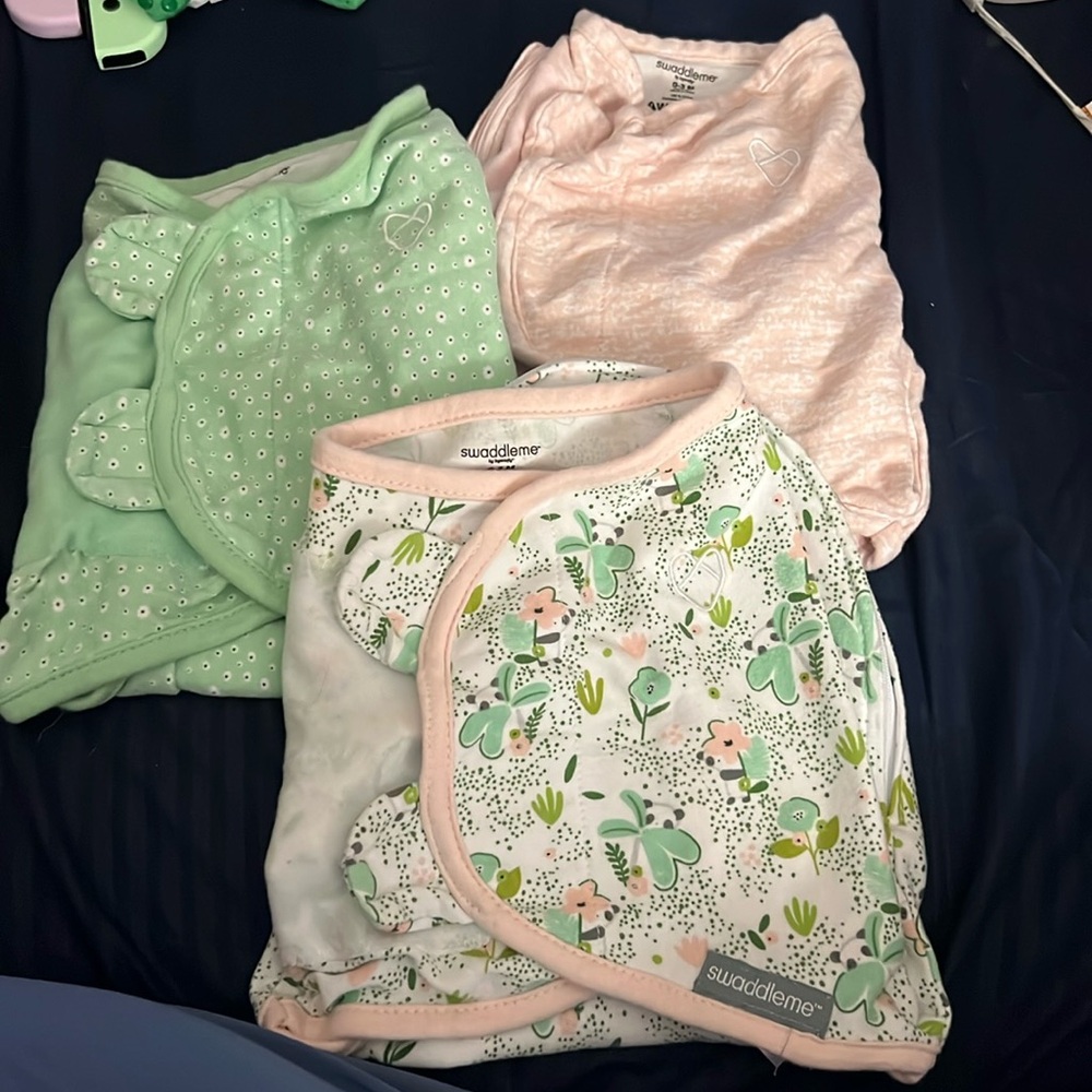 3 Swaddle Me Zipper Bottom Swaddles